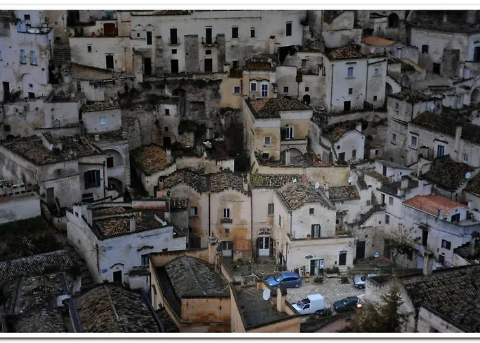 Alojamento de Acomodação e Pequeno-almoço Sax Barisano Matera